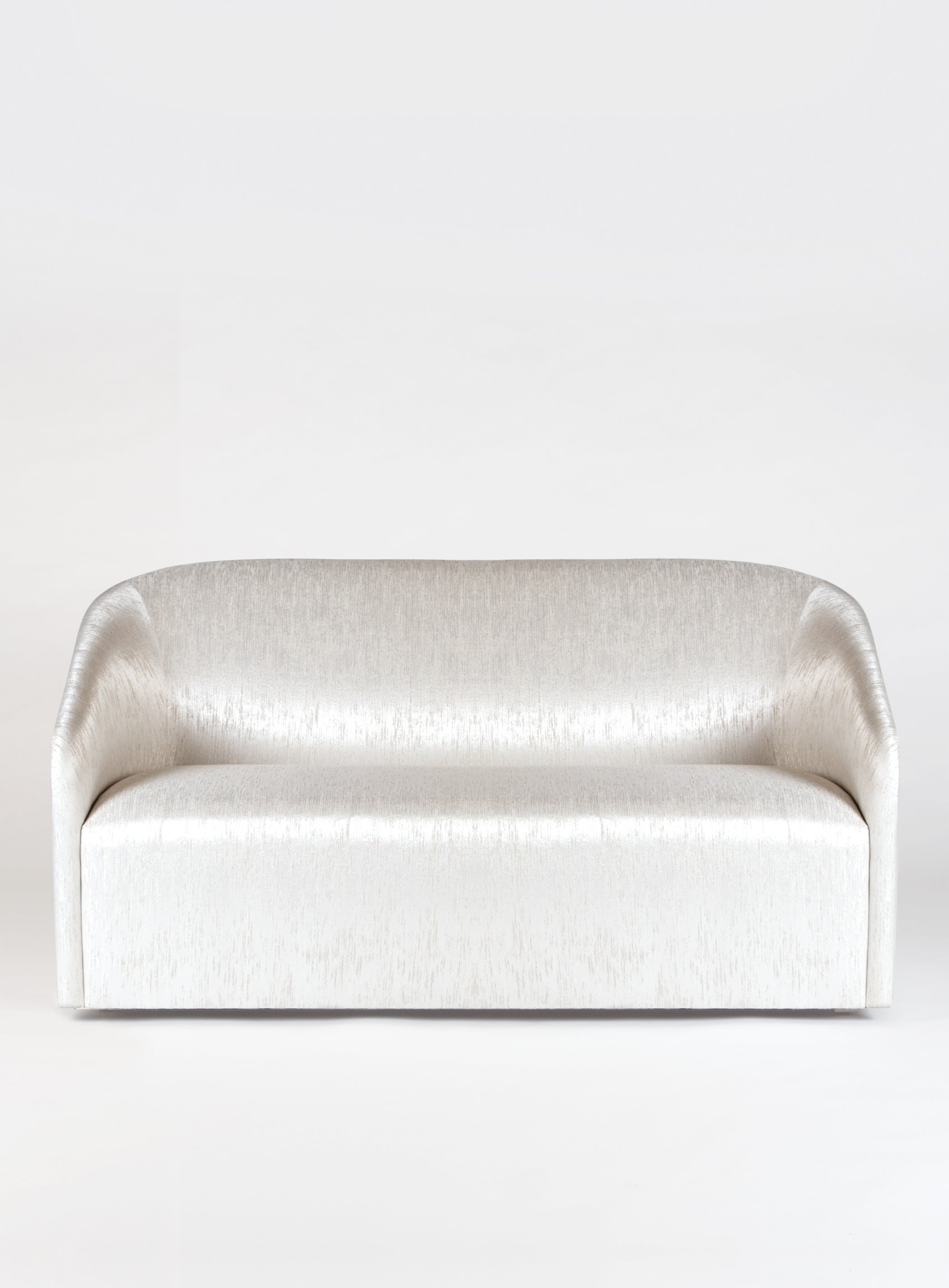 Rotunda Settee