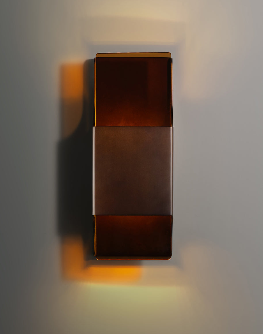 Leclerc Slim Sconce