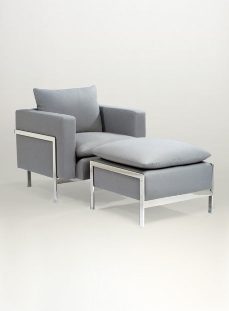 Classic Lounge Chair