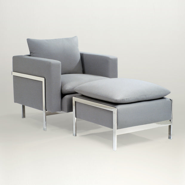 Classic Lounge Chair