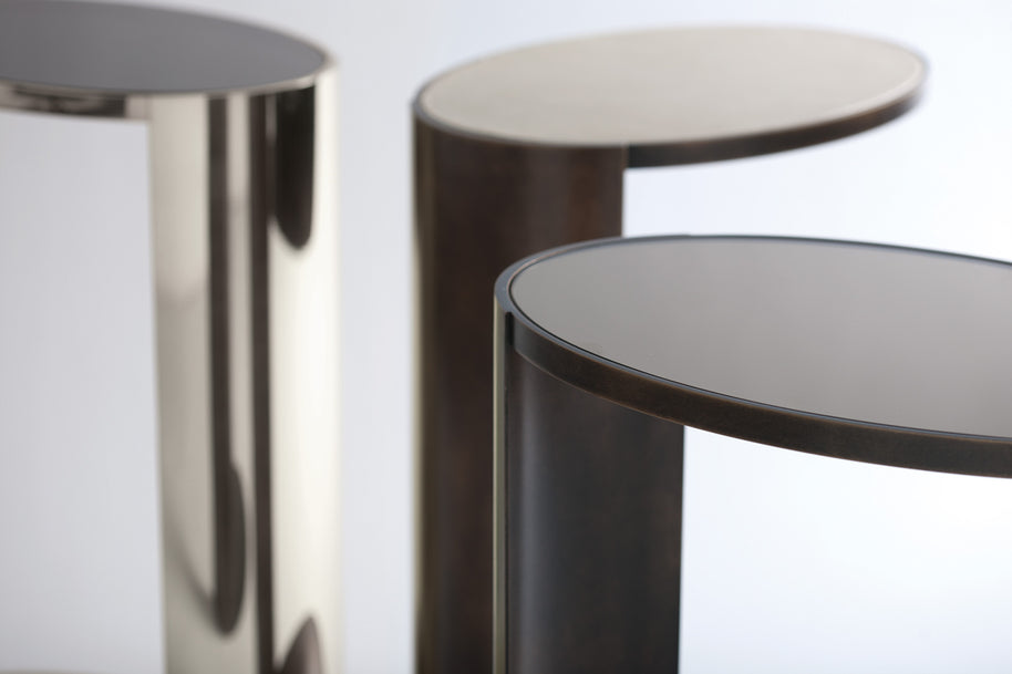 Ovale Side Table
