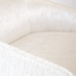 Rotunda Settee
