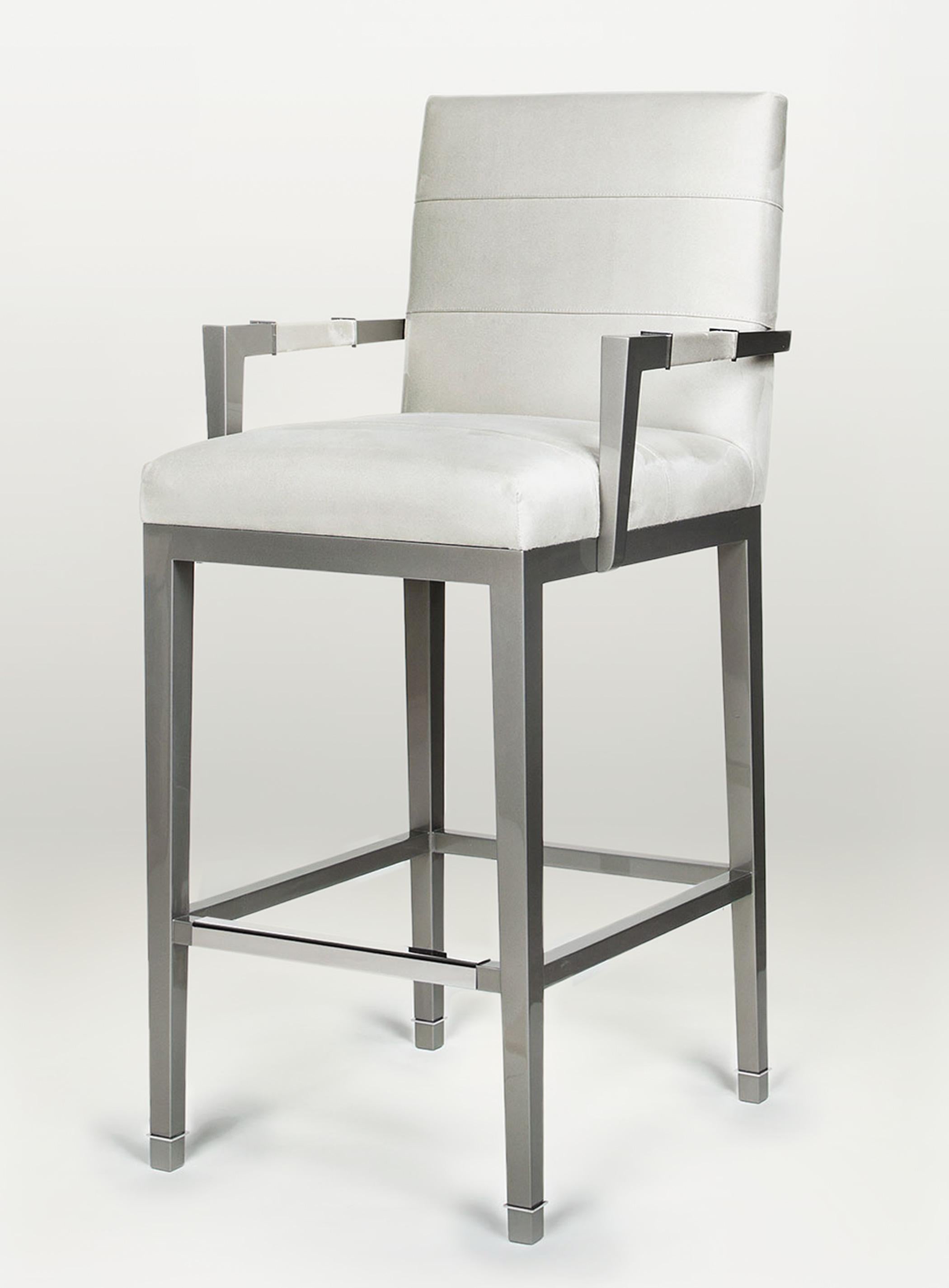 Valentino Barstool