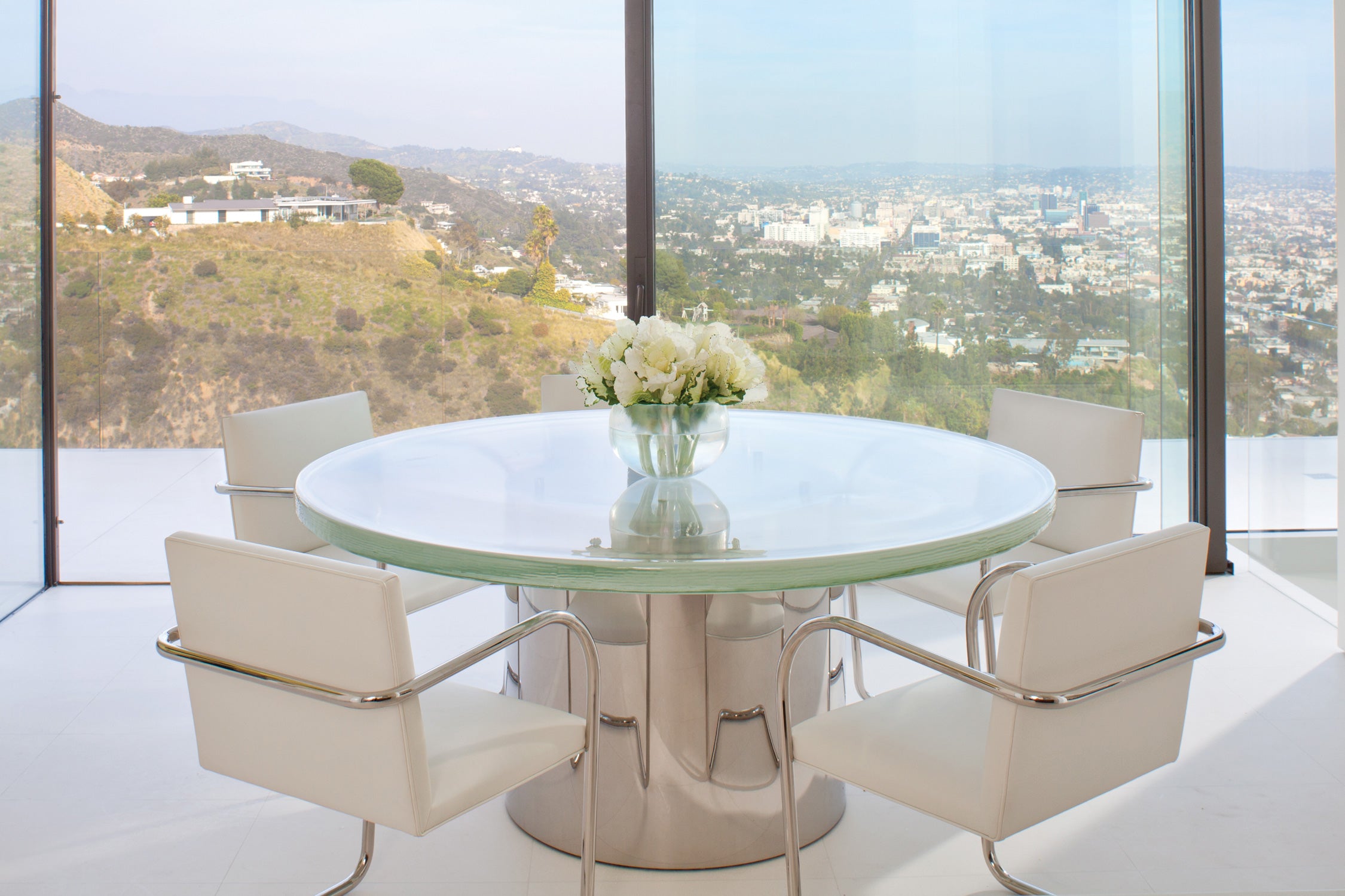 Vita Table
