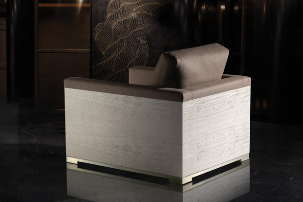 Tramonto Lounge Chair