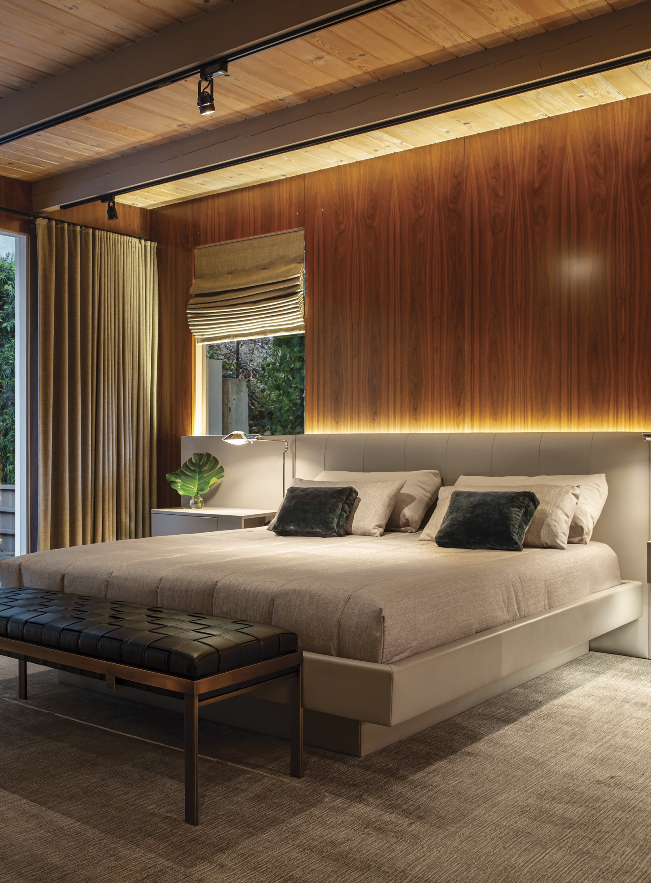 Benedict Bed