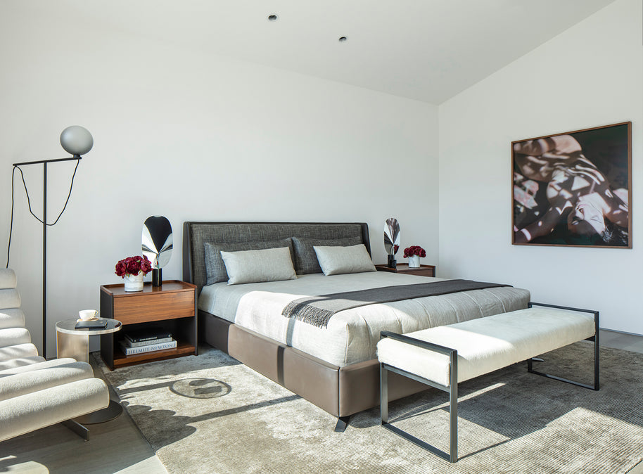 Ovale Side Table