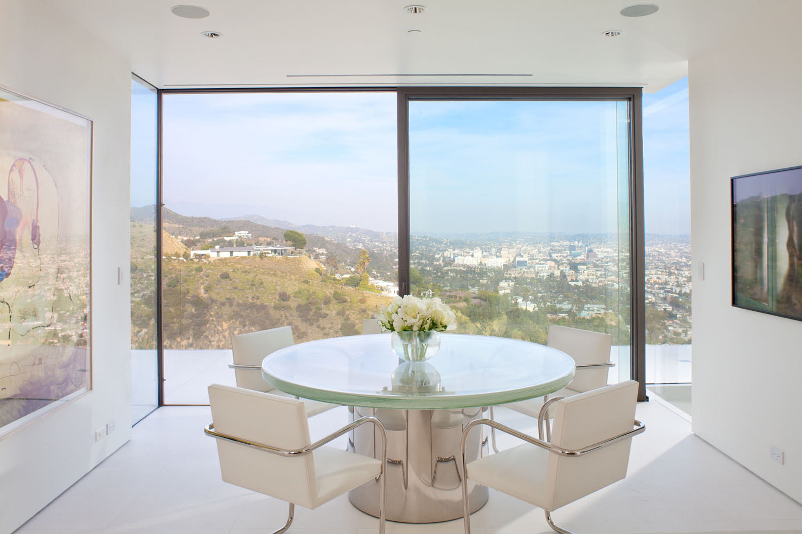 Vita Table