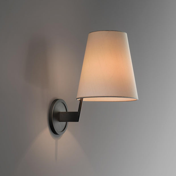 Corniche Sconce