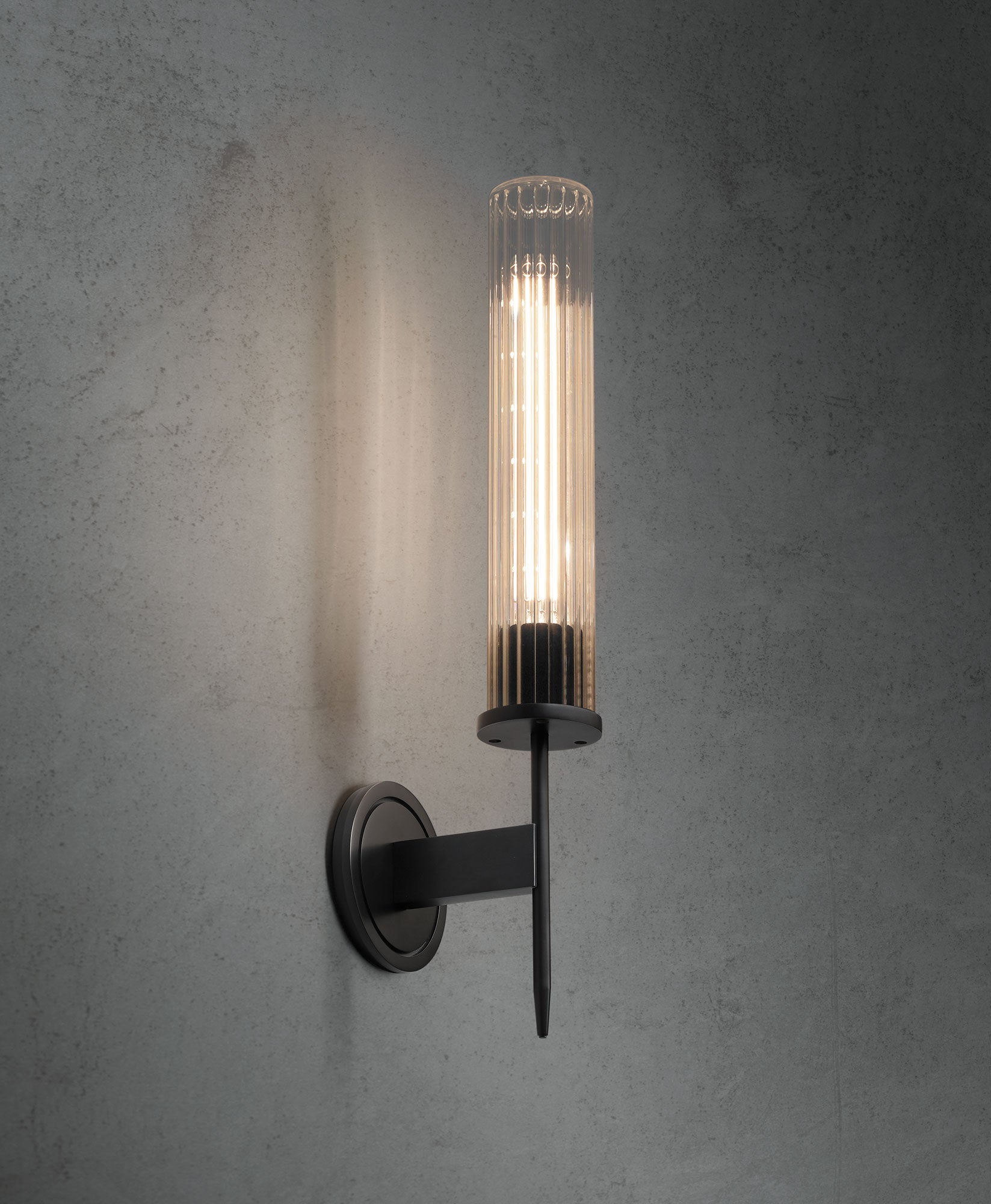 Alouette Outdoor Sconce