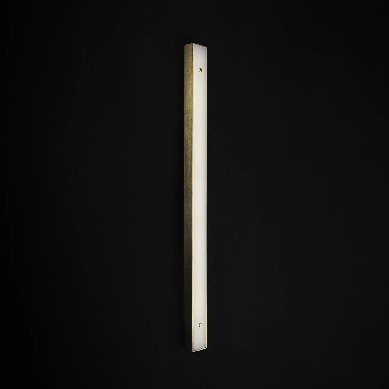 SIM WALL SMALL 50