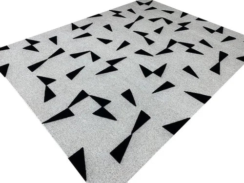 TRIANGLES SUMAC